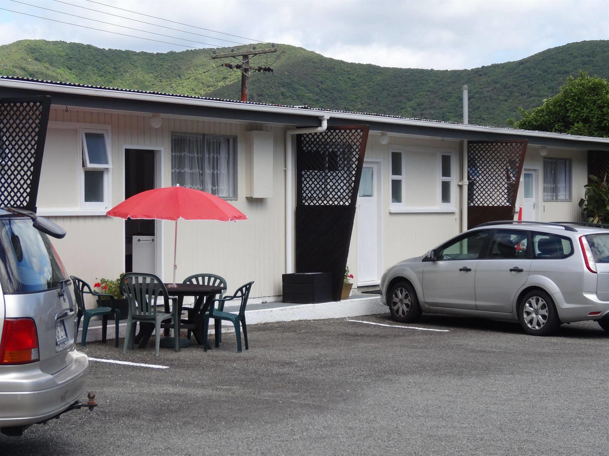 פיקטון Beachside Sunnyvale Motel מראה חיצוני תמונה