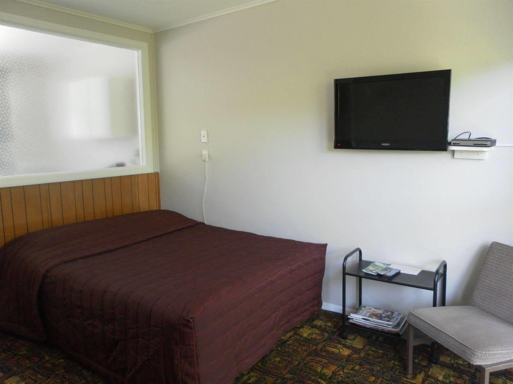 פיקטון Beachside Sunnyvale Motel מראה חיצוני תמונה