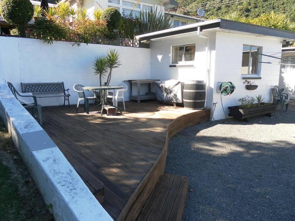 פיקטון Beachside Sunnyvale Motel מראה חיצוני תמונה