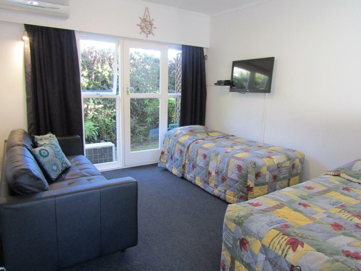 פיקטון Beachside Sunnyvale Motel מראה חיצוני תמונה